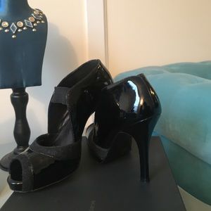 BCBG Maxazria Black peep toe pumps